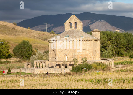 Die neugierig Kirche von Santa María de Eunate in Muruzábal, Navarra, Spanien Stockfoto