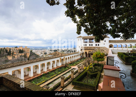 Generalife Palast Übersicht. Alhambra, Granada, Spanien Stockfoto