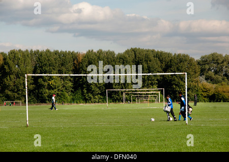 Hackney, London 2013. Hackney Sümpfe Fußballfelder. Stockfoto