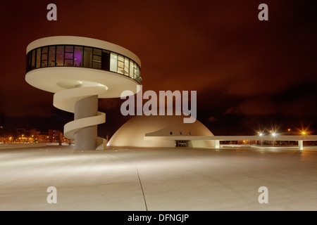 Centro Niemeyer, Centro Cultural Internacional Oscar Niemeyer, Oscar Niemeyer internationales Kulturzentrum, Architekt Oskar Nie Stockfoto