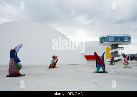 Centro Niemeyer, Centro Cultural Internacional Oscar Niemeyer, Oscar Niemeyer internationales Kulturzentrum, Architekt Oskar Nie Stockfoto