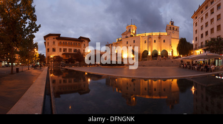 Catedral de Nuestra Señora De La Asunción, Kathedrale, Santander, Camino De La Costa, Coastal route, Camino del Norte, Weg von Sai Stockfoto