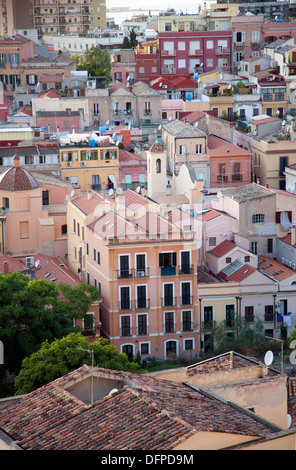 Blick über Stampace Viertel in Cagliari vom Bastione di Santa Croce in Castello - Sardinien Stockfoto