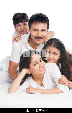 Porträt einer glücklichen Familie Stockfoto