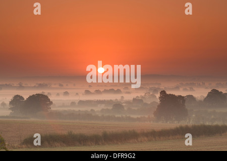 Die Sonne über Shropshire in der Nähe von Ironbridge blicken nach Wolverhampton Stockfoto