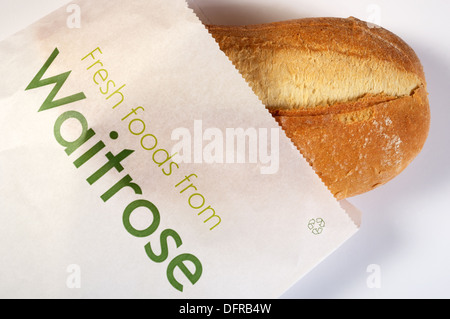 Laib Brot von Waitrose-Supermarkt Stockfoto