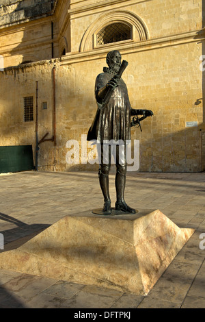 Statue von Jean De La Valette, Gründer von Valletta, europäische Hauptstadt der Kultur 2018, Valletta, Malta Stockfoto