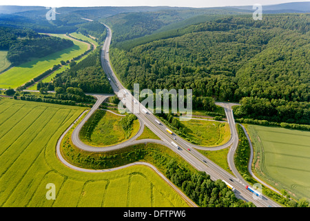 Luftbild, auf Rampen der Autobahn A44 Marsberg, Westheim, Marsberg, Nordrhein-Westfalen, Deutschland Stockfoto