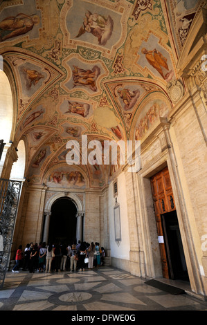 Italien, Rom, Basilika San Giovanni in Laterano, Loggia delle Benedizioni Stockfoto