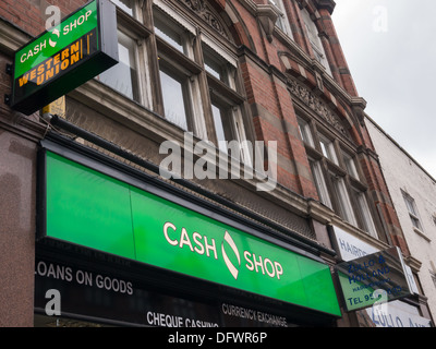 Der Cash-Shop Zahltagdarlehen und Scheck einlösen-Shop in Nottingham, Vereinigtes Königreich, UK. Stockfoto