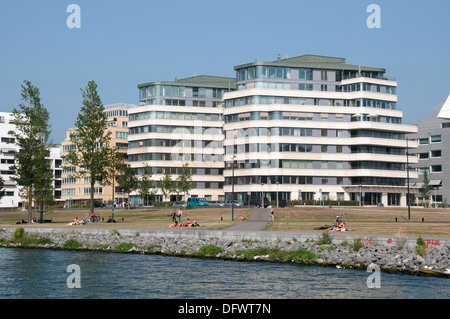 Amsterdam Niederlande niederländische moderne Stadt Stadt Amsterdam Canal Het IJ nahegelegene Seekanal Stockfoto