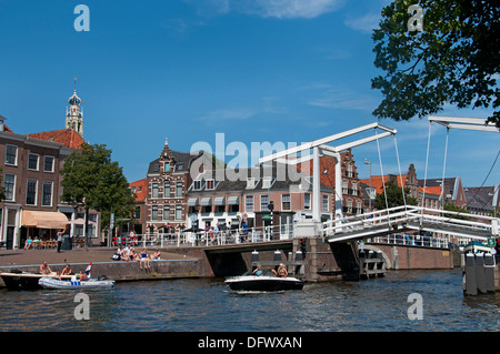 Haarlem Spaarne Fluss Stadt Niederlande Boot Stadt Stockfoto