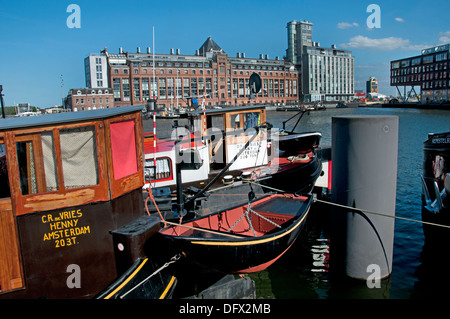 Apartments in Amsterdam Niederlande moderne Architektur auf Westerdoksdijkand zwischen Oude Houthaven und IJ port Hafen Kanal Stockfoto