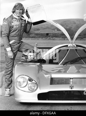 James Hunt gewann F1-Weltmeisterschaft 1976 exklusive Bild in Goodwood von David Cole. Stockfoto