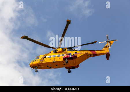 Canadian Forces AgustaWestland CH-149 Cormorant Helikopter hebt ab Stockfoto