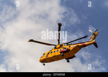 Canadian Forces AgustaWestland CH-149 Cormorant Helikopter hebt ab Stockfoto