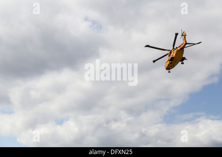 Canadian Forces AgustaWestland CH-149 Cormorant Helikopter hebt ab Stockfoto