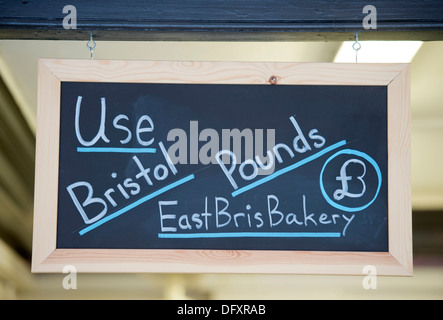 Zeichen, die Förderung des Einsatzes von der Bristol-Pfund bei The East Bristol Bäckerei UK Stockfoto