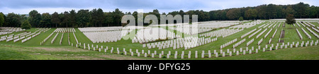 Ersten Weltkrieg ein Gräber auf der WWI Étaples Militärfriedhof, größte Commonwealth War Graves Commission Friedhof in Frankreich Stockfoto