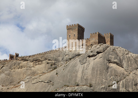 Turm der genuesischen Festung in Sudak, Crimea Stockfoto