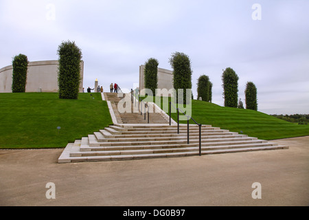 Die Armed Forces Memorial an der National Memorial Arboretum Alrewas, in der Nähe von Lichfield, Staffordshire, England, UK Stockfoto