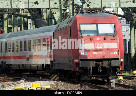 Deutsche Bahn (DB) Intercity express Personenzug Stockfoto