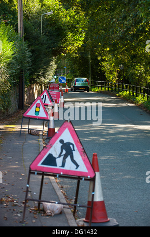 Baumaßnahmen in einem Land Lane, Shifnal, Shropshire, England Stockfoto