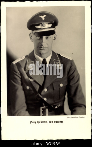 AK Prinz Hubertus von Preußen in Uniform, Wehrmacht; Stockfoto