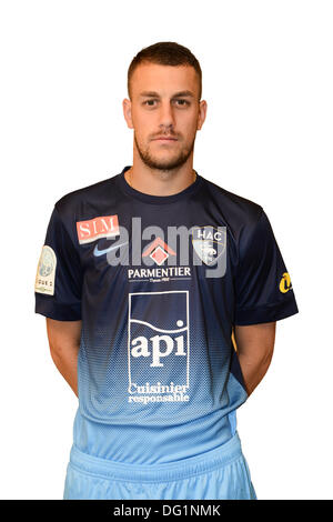 Le Havre, Frankreich. 7. Oktober 2013. Französischen Liga 1 Team Le Harve, offizielle Portrait-Fotos für die Saison 2013 / 14. Cyriaque LOUVION © Aktion Plus Sport/Alamy Live-Nachrichten Stockfoto