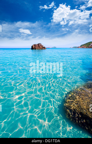 Ibiza Aigues Lehrschule Aguas Blancas Beach in Santa Eulalia Balearen Spanien Stockfoto