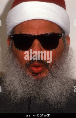 Jersey City, New Jersey - 6. April 1993 - Scheich Omar Abdel Rahman (aka der blinde Scheich) auf Pressekonferenz in seiner Wohnung in Jersey City © Stacy Walsh Rosenstock. Stockfoto