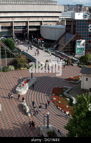 Centenary Square auf der Dachterrasse der Library of Birmingham, UK Stockfoto