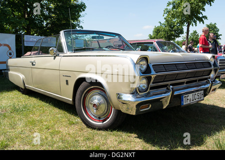 Full-size Car Rambler Ambassador 990 Cabrio Stockfoto