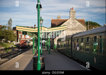 Die Bahnsteige im Bahnhof Swanage, Dorset, Großbritannien Stockfoto