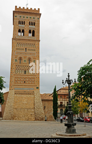 Turm von San Martin, Teruel, Hauptstadt der Mudéjar Kunst in Spanien. Stockfoto