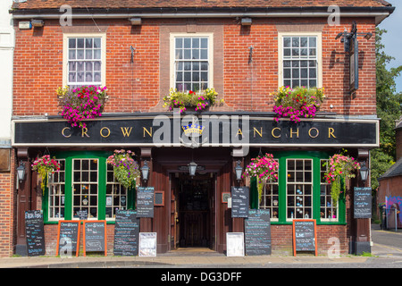 Krone und Anker Pub, Winchester Stockfoto