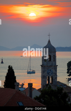 Adria Sonnenuntergang, Cavtat, Dubrovnik Riviera, Dalmatien, Dalmatien, Kroatien, Europa Stockfoto