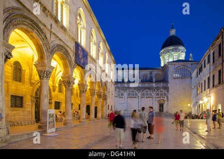 Rektor der Palast und der Kathedrale in der Abenddämmerung, UNESCO-Weltkulturerbe, Dubrovnik, Dalmatien, Dalmatien, Kroatien, Europa Stockfoto