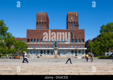 Radhuset (Rathaus), Oslo, Norwegen, Skandinavien, Europa Stockfoto