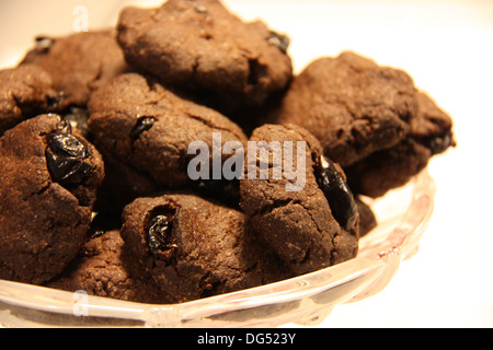 chocolate Chip Cookies auf dem Teller Stockfoto