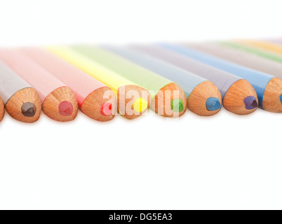 Buntstifte isoliert auf weißem Hintergrund Stockfoto