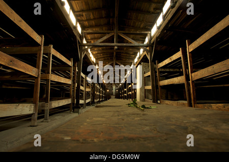 Innen Holz Häuser im Konzentrationslager Auschwitz-Birkenau Stockfoto