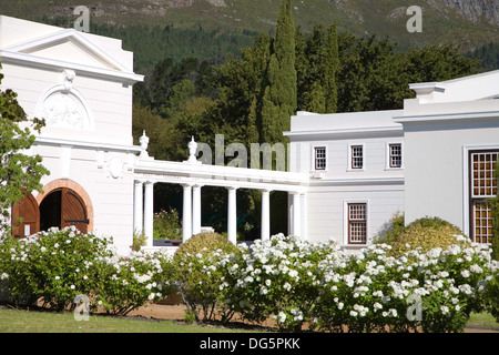 Kolonialarchitektur in Franschhoek in der Nähe von Kapstadt. Stockfoto