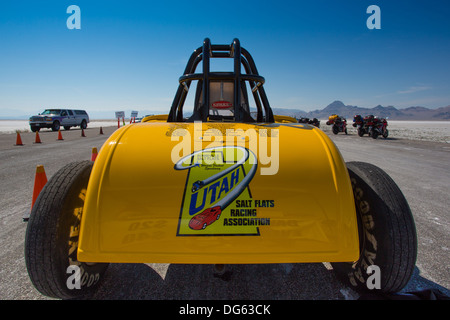 Salzsee von Bonneville in UTAH - 8. SEPTEMBER: Die Salt Flats Racing Association Geschwindigkeit Dienstwagen während der Welt Geschwindigkeit 2012. Stockfoto