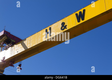 Harland & Wolff Samson-Kran gegen strahlend blauen Himmel Stockfoto