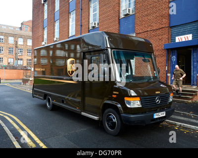 UPS-Lieferwagen in Manchester UK Stockfoto