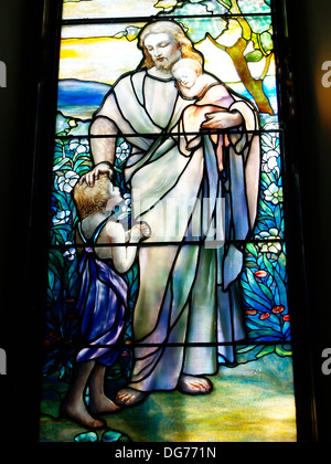 Tiffany stained Glass Windows, St.Johannes Episcopal Church, Franklin, Pennsylvania Stockfoto