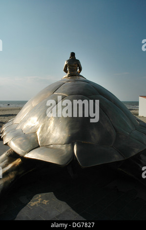 riesige künstlerische Skulptur in De Panne, Belgien Stockfoto