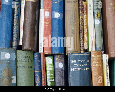 Gebrauchte Bücher zum Verkauf auf einem Flohmarkt, Oxford, England, UK Stockfoto