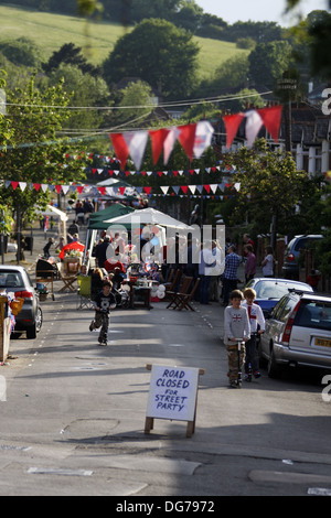 Straßenfest in Guildford für Königin Elizabeth II Diamant-Jubiläum feiern Stockfoto